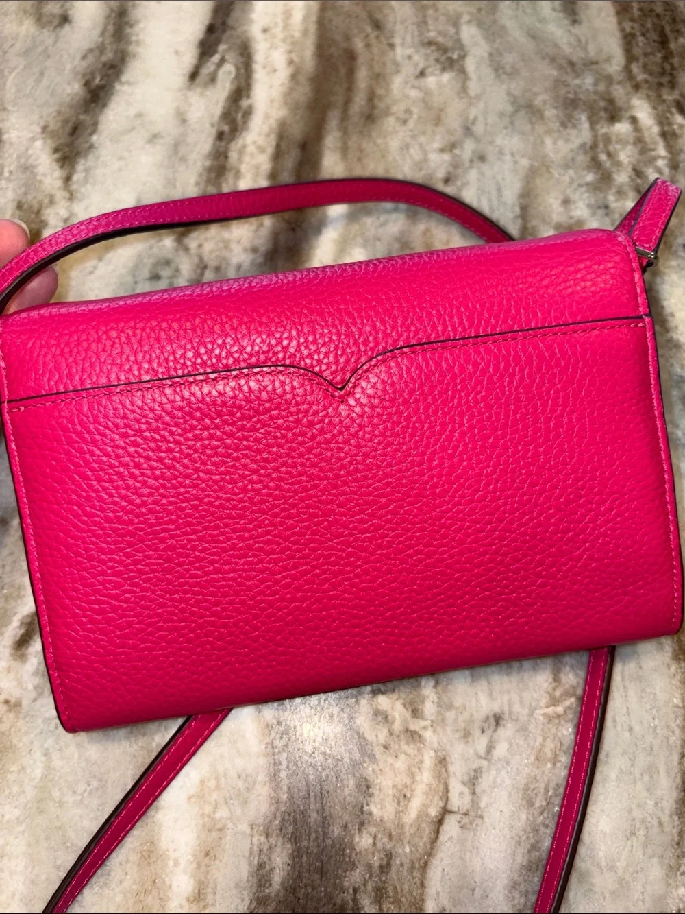kate spade Harlow Pebbled Leather Crossbody Wallet in Pink Ruby